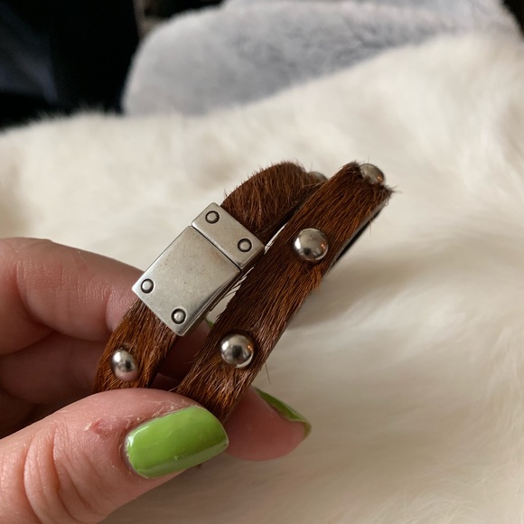 NWT • brown hair on hide double wrap bracelet - Picture 2 of 5